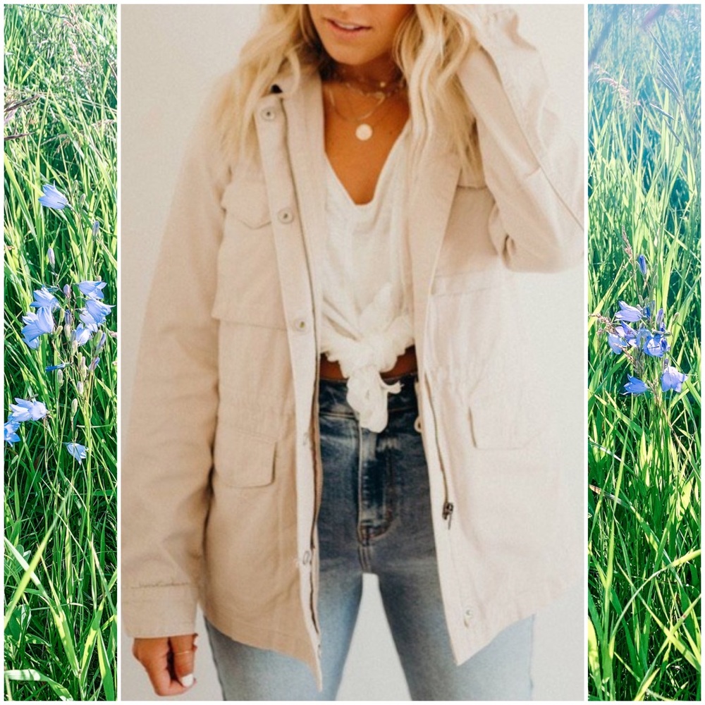 🍃 3 for $17 • Carly Jean Los Angeles Blush Edison Utility Jacket M